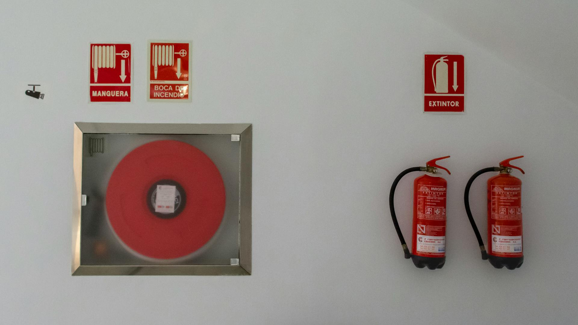 Servicios de seguridad contra incendios